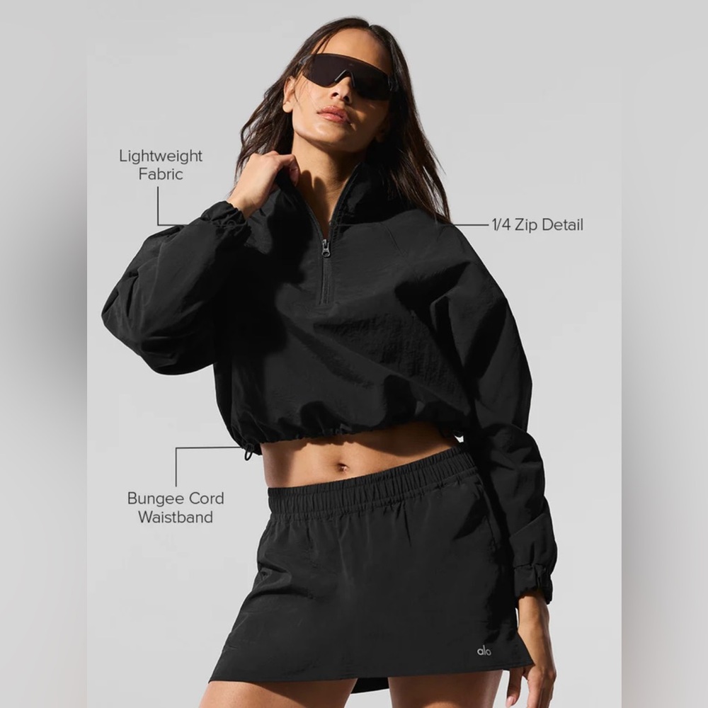 Alo Yoga Cropped 1/4 Zip Alumni Pullover